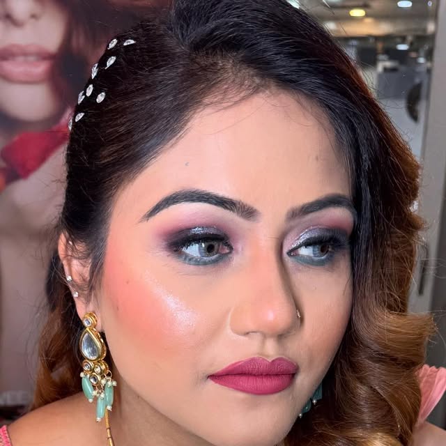 Curly's Salon Instagram post 11